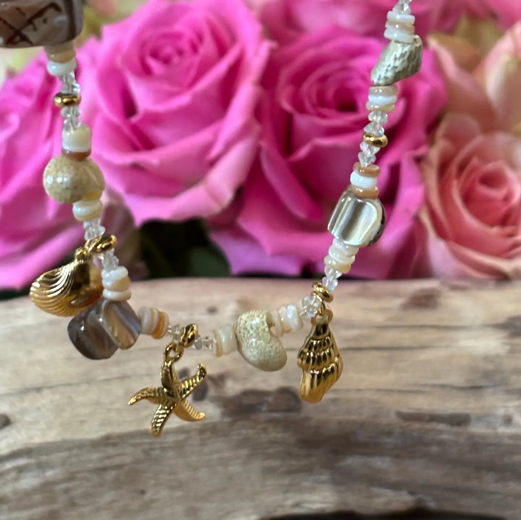 18ct Gold Plated Shell Bracelet