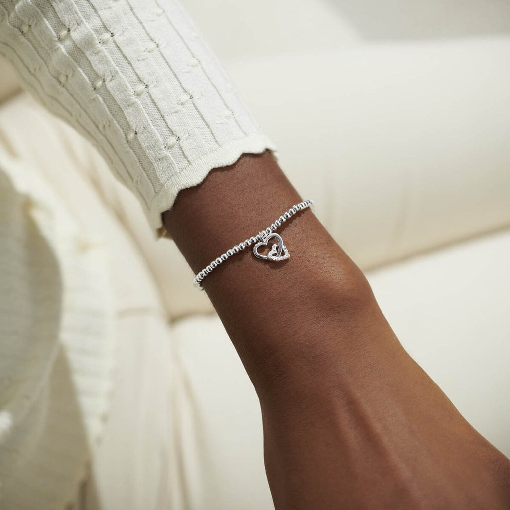 A Little 'Mother And Daughter' Bracelet