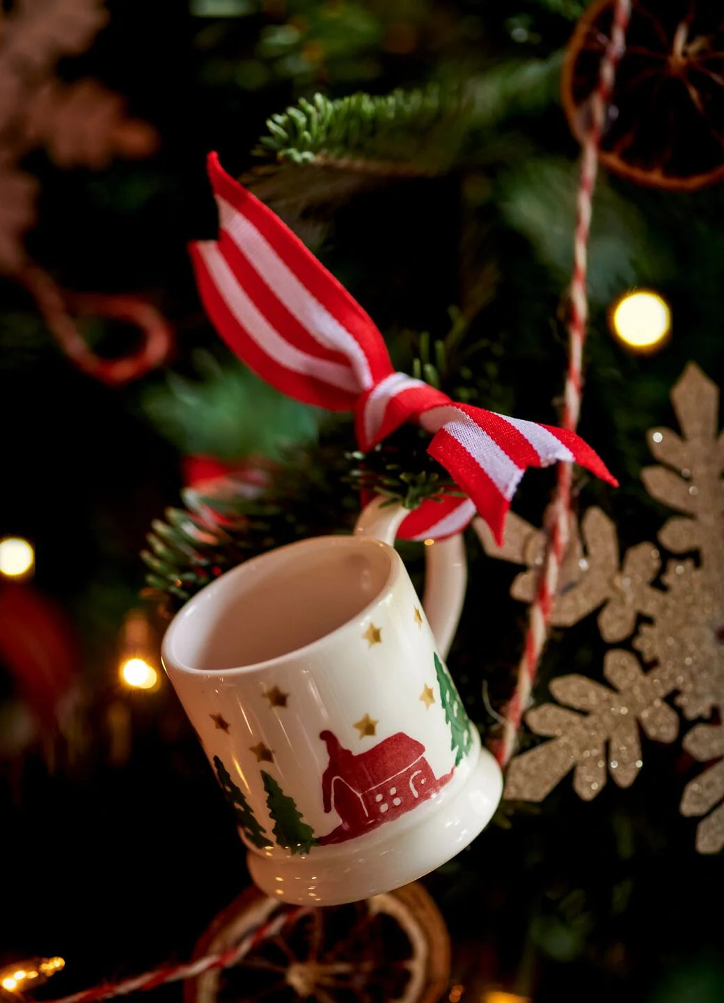 Emma Bridgewater Christmas Cabin Tiny Mug Boxed