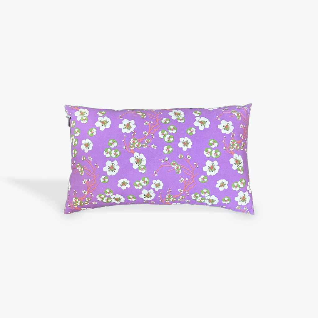 Les Touristes Rectangular Cushion