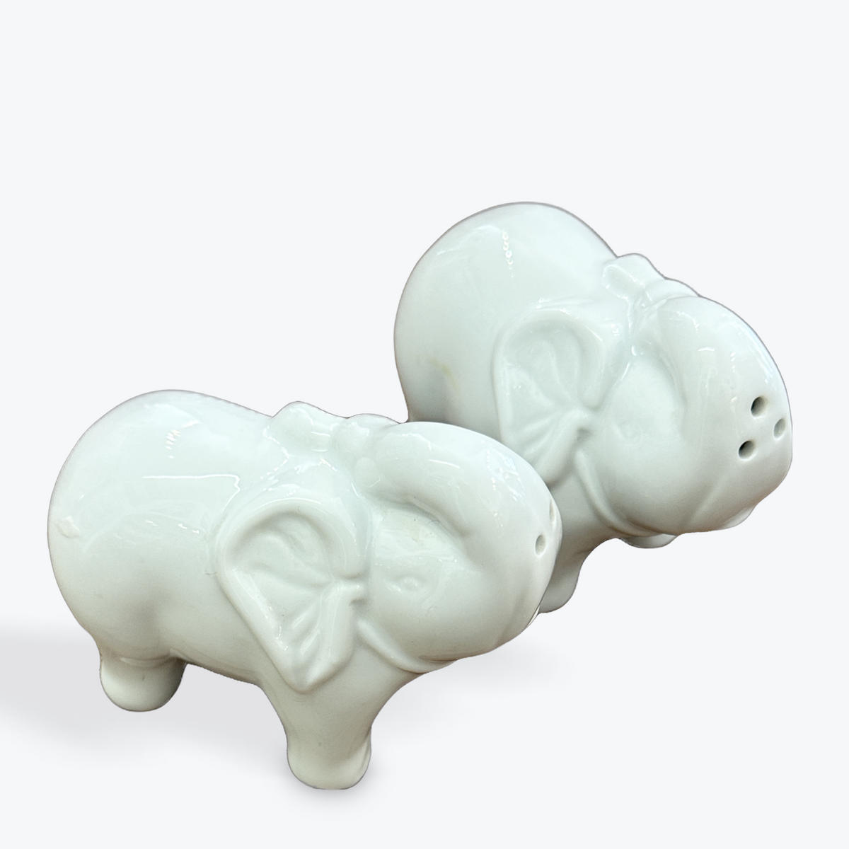 Elephant Salt and Pepper Shakers