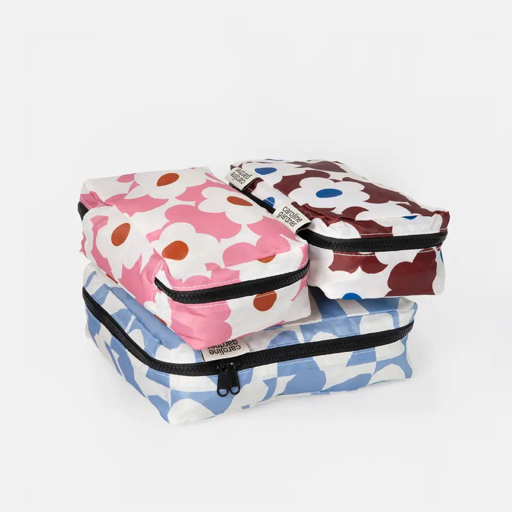Blue Checkmate Heart/Flowers Set of 3 Small Packing Cubes