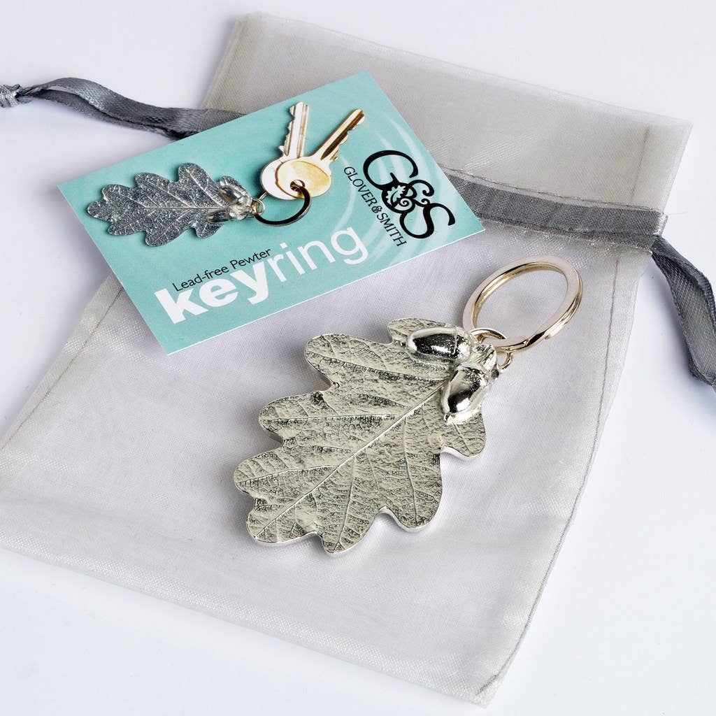 Oak Leaf and Acorn Pewter Keyring - Chunky Keychain Gifts